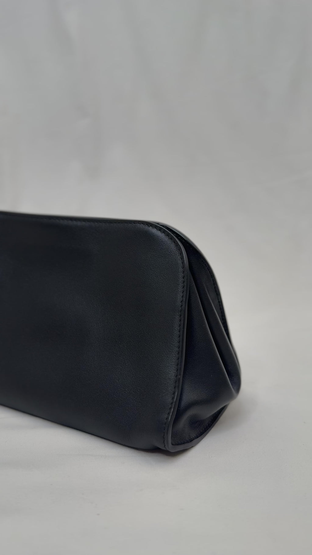 Jules Clutch & Shoulder Bag